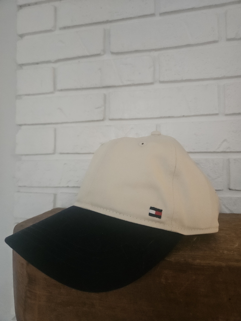 Tommy Hilfiger Cream Crown with Black Brim Baseball Hat